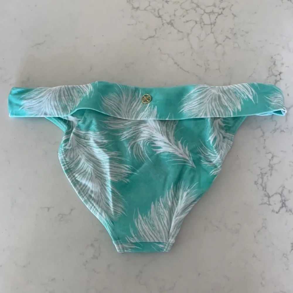 Vix feather bia bikini bottom. NWT. - Picture 3 of 4